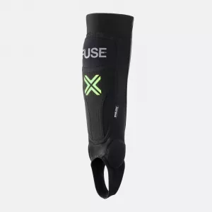 Chrániče holení a členkov FUSE OMEGA PRO COMBO